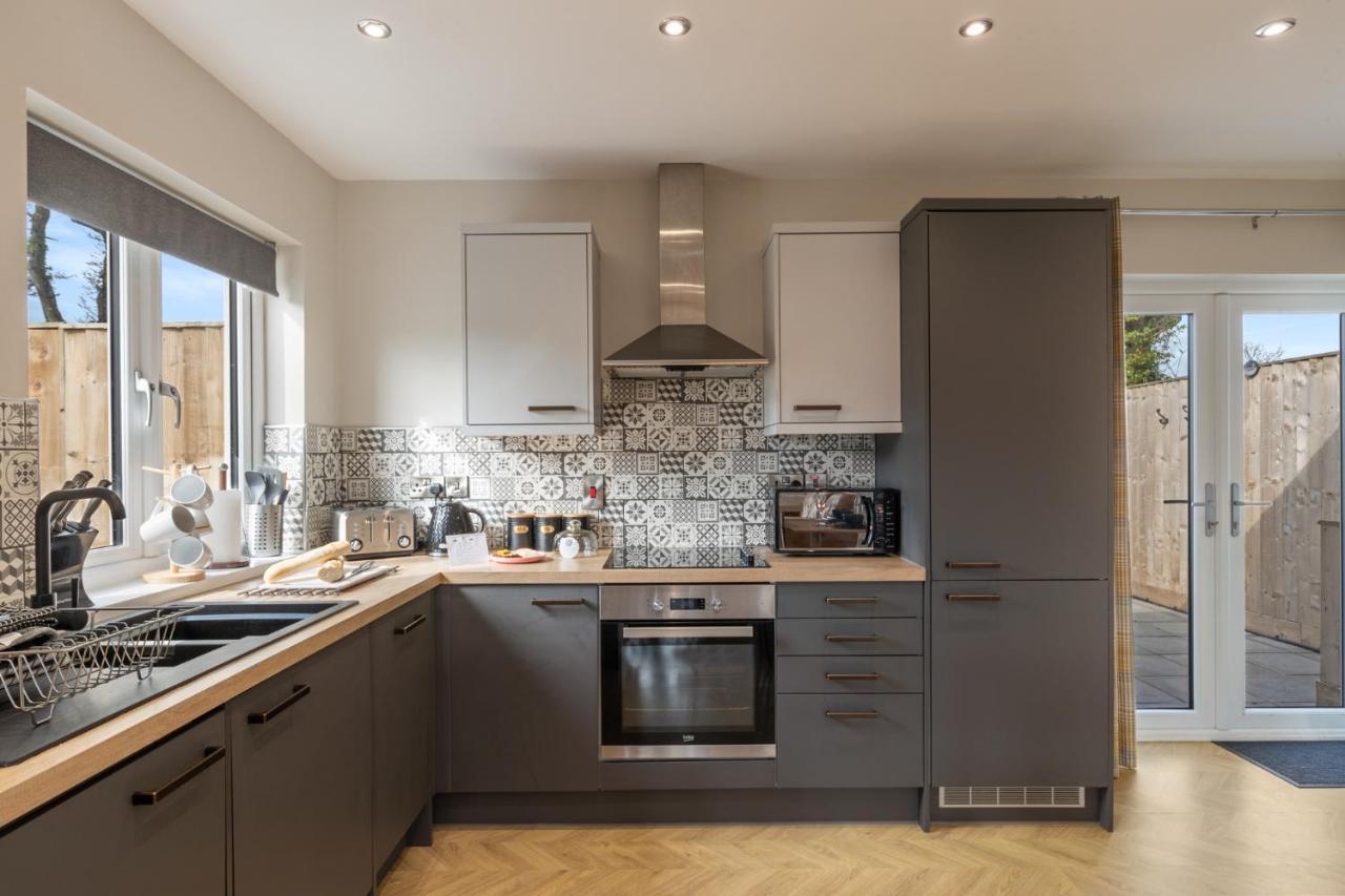 Hazel Cottage Тенби Экстерьер фото